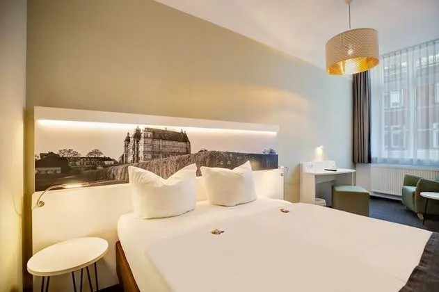 Comfort Tek Büyük Yataklı Oda