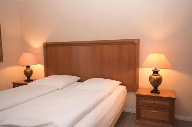 Basic Tek Büyük Yataklı Oda