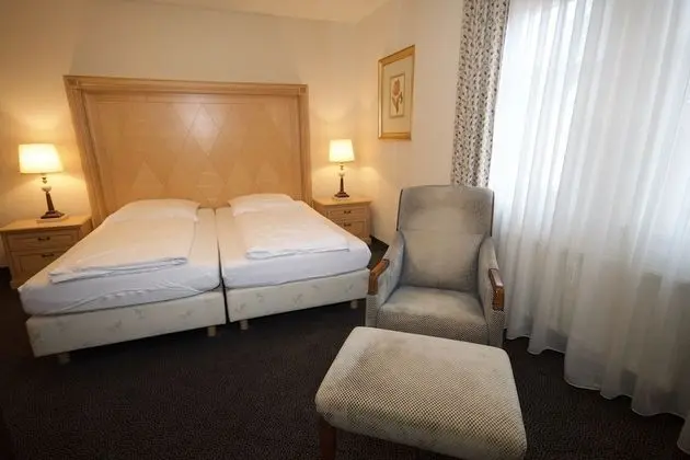 Basic Tek Büyük Yataklı Oda