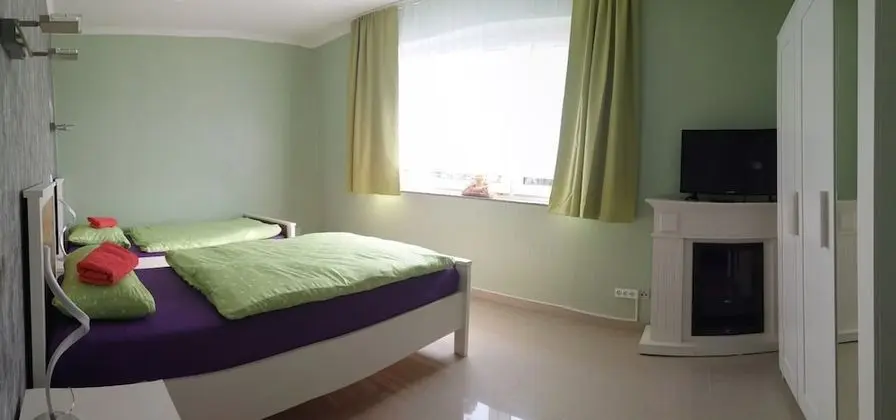 Apartment (Nizza, incl. cleaning fee 50 EUR)