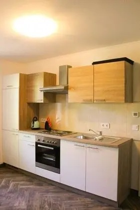 Apart Daire, Özel Banyo, Avlu Manzaralı