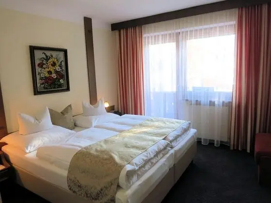 Comfort Üç Kişilik Oda, 1 Büyük (Queen) Boy Yatak ve Çekyat, Dağ Manzaralı