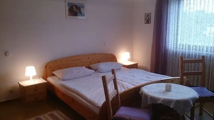 Tek Büyük veya İki Ayrı Yataklı Oda