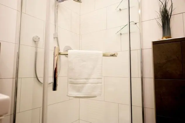 Premium Süit, Özel Banyo, Üzüm Asması Manzaralı (Ap 4 - Klosterberg)