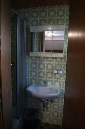 Üç Kişilik Oda (with extra bed)