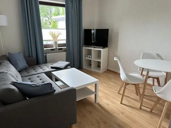 Family Apart Daire, Özel Banyo, Avlu Manzaralı (Hinterhaus Wohnung 1)