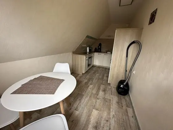 Family Üç Kişilik Oda, Özel Banyo, Bahçe Manzaralı (Hinterhaus Wohnung 4)
