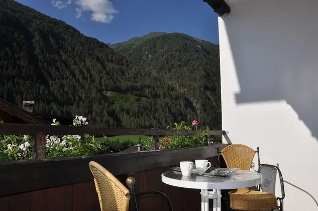 Classic Tek Büyük Yataklı Oda, Balkon, Dağ Manzaralı