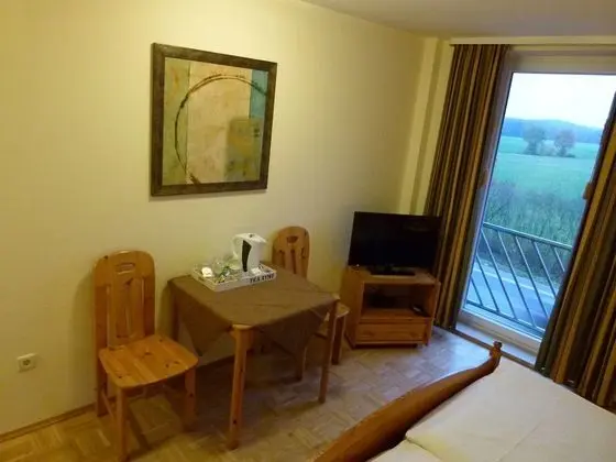 Tek Büyük Yataklı Oda, 1 Büyük (Queen) Boy Yatak, Özel Banyo