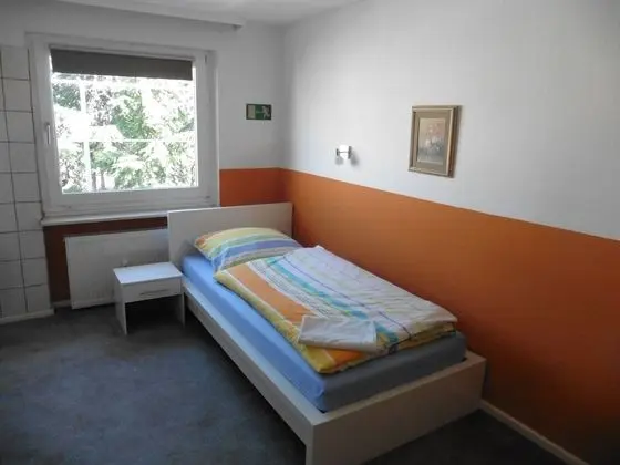 Tek Kişilik Oda, Ortak Banyo