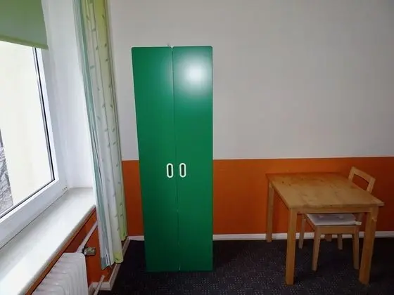 Tek Kişilik Oda, Ortak Banyo