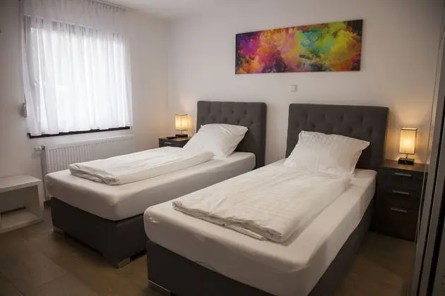 Comfort Tek Büyük Yataklı Oda