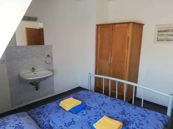 Basic Tek Büyük Yataklı Oda, Ortak Banyo, Şehir Manzaralı
