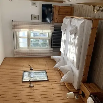 Tek Büyük Yataklı Oda