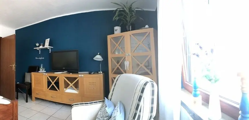 Apart Daire, Zemin Kat (Nr. 11)