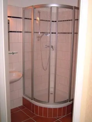 Basic Tek Büyük Yataklı Oda, Özel Banyo