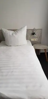 Comfort İki Ayrı Yataklı Oda, Ortak Banyo
