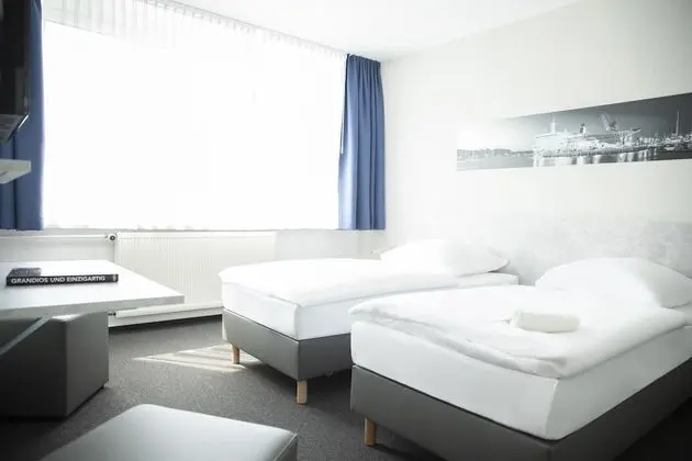 Comfort İki Ayrı Yataklı Oda, Ortak Banyo