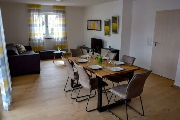 Apart Daire, 2 Yatak Odası (Guenz)
