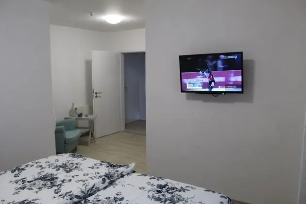 Comfort Oda (1 - Shared Kitchen and Lounge)