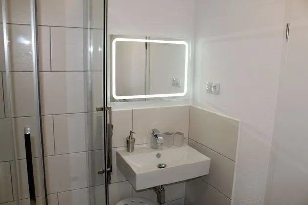 Comfort Oda (2 - Shared Kitchen and Lounge)