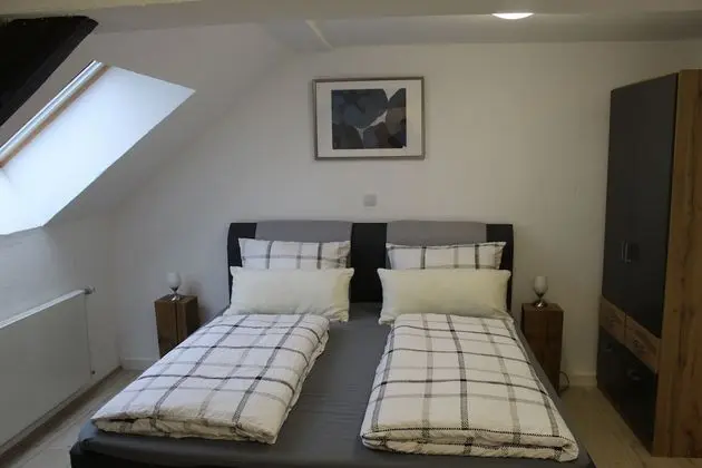 Comfort Oda (3 - Shared Kitchen and Lounge)