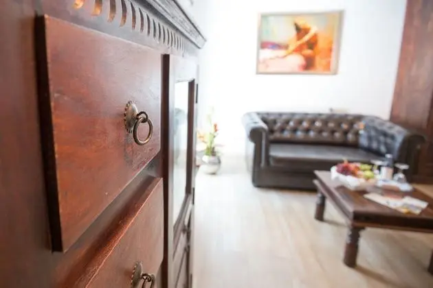 Comfort Tek Büyük Yataklı Oda