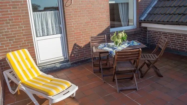 Apart Daire, Balkon (1)