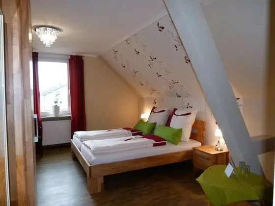 Tek Büyük Yataklı Oda (Kropsburg)