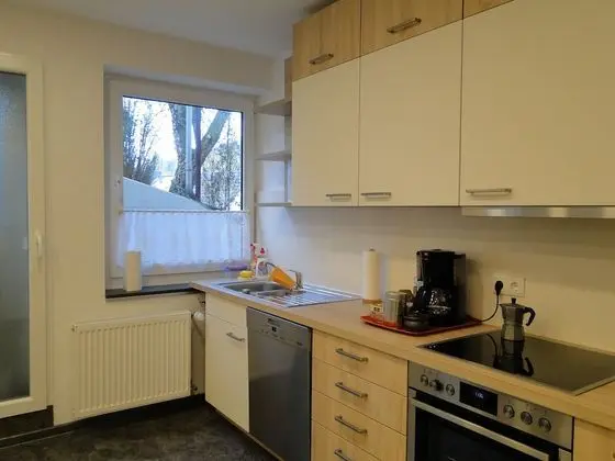 Tek Büyük veya İki Ayrı Yataklı Oda (External Bathroom)