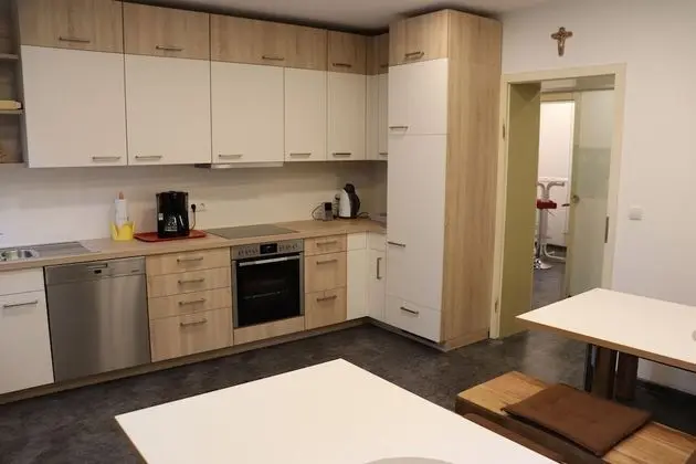 Tek Büyük veya İki Ayrı Yataklı Oda (External Bathroom)