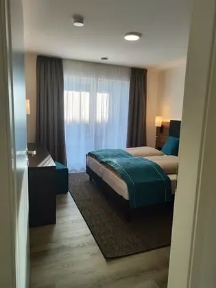 İki Ayrı Yataklı Oda, Banyolu/Duşlu