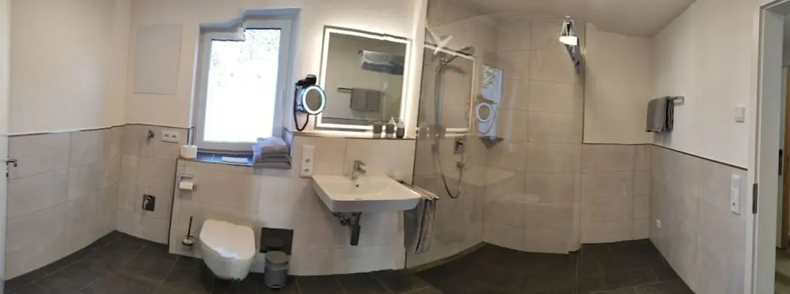 Superior Apart Daire, Engellilere Uygun, Banyolu/Duşlu