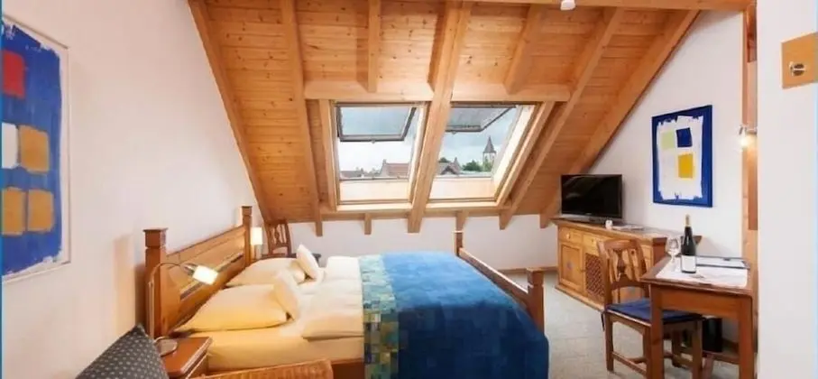 Comfort Tek Büyük Yataklı Oda