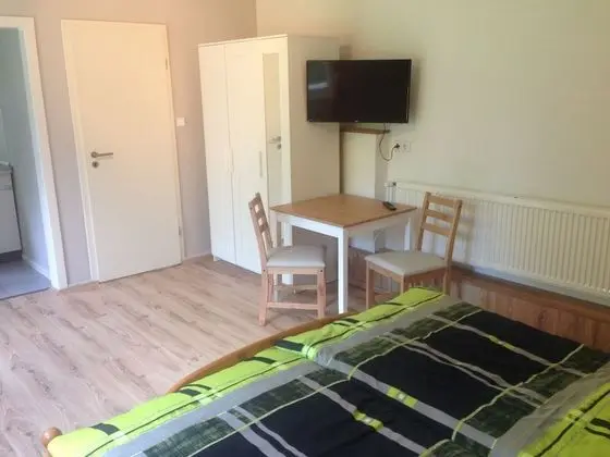 Apart Daire, 1 Büyük (Queen) Boy Yatak, Sigara İçilmez, Bahçe Manzaralı