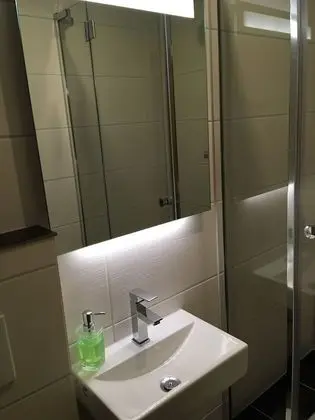 Tek Büyük Yataklı Oda, 1 Büyük (Queen) Boy Yatak, Sigara İçilmez