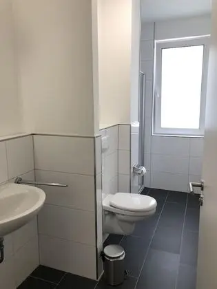Economy Tek Kişilik Oda, Ortak Banyo