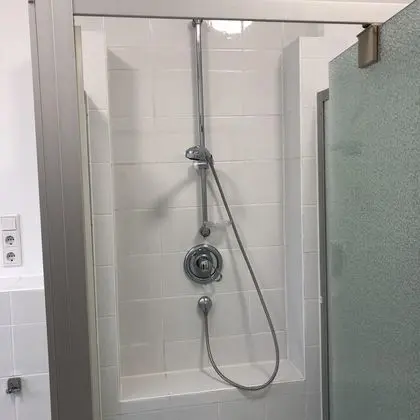 Tek Büyük Yataklı Oda, Özel Banyo, Bahçe Manzaralı