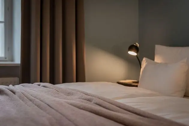 Tek Büyük Yataklı Oda