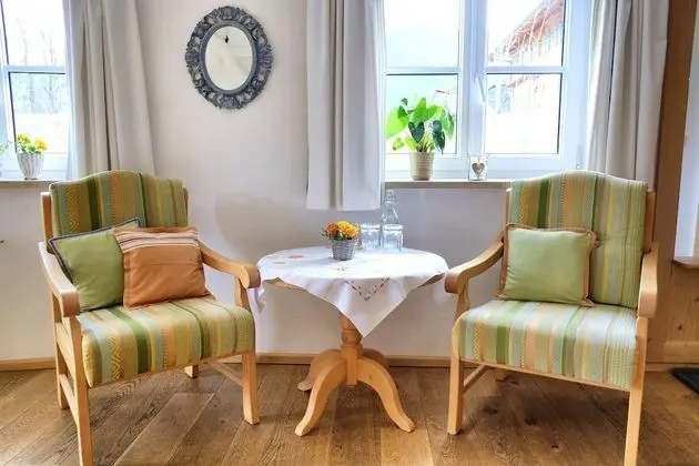 Tek Büyük Yataklı Oda (Veilchen)