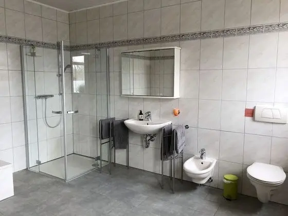 Comfort Tek Büyük Yataklı Oda, 2 Yatak Odası (Shared kitchen)