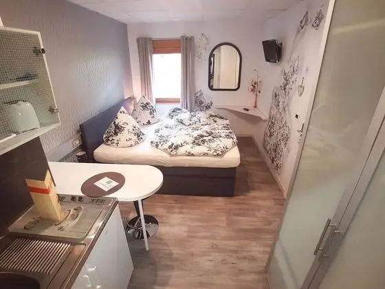 Superior Tek Büyük Yataklı Oda, 1 Büyük (Queen) Boy Yatak, Sigara İçilmez, Buzdolabı ve Mikrodalga