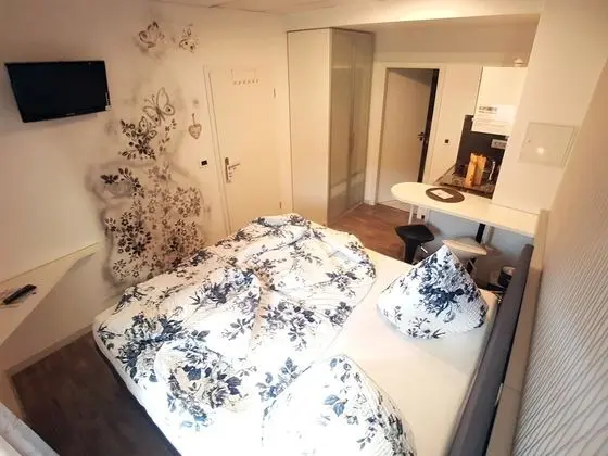 Superior Tek Büyük Yataklı Oda, 1 Büyük (Queen) Boy Yatak, Sigara İçilmez, Buzdolabı ve Mikrodalga