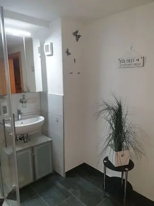 Basic Tek Büyük Yataklı Oda