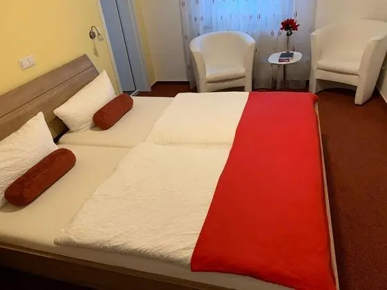 Standard Tek Büyük Yataklı Oda