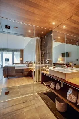 Superior Tek Büyük Yataklı Oda, Balkon, Dağ Manzaralı