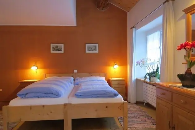 Classic Tek Büyük Yataklı Oda