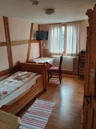 Tek Kişilik Oda, Banyolu/Duşlu, Bahçe Manzaralı (Zimmer Nr. 1&2)