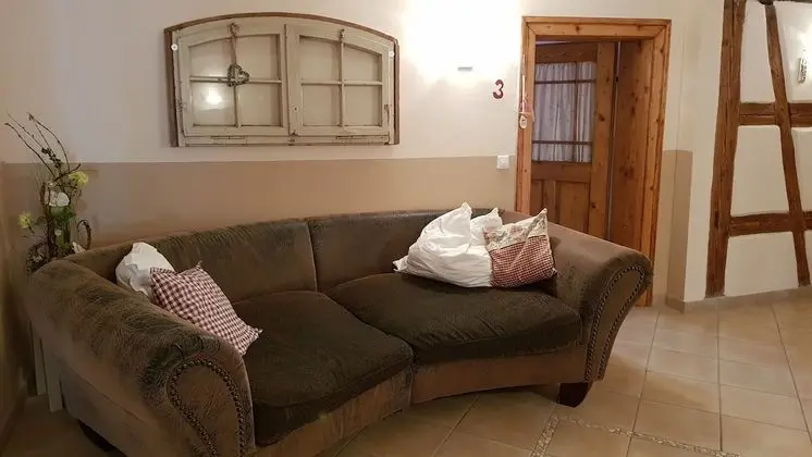 Üç Kişilik Oda, Banyolu/Duşlu (Zimmer Nr. 3&5)