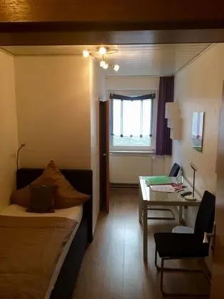 Tek Kişilik Oda, 1 Tek Kişilik Yatak, Sigara İçilmez